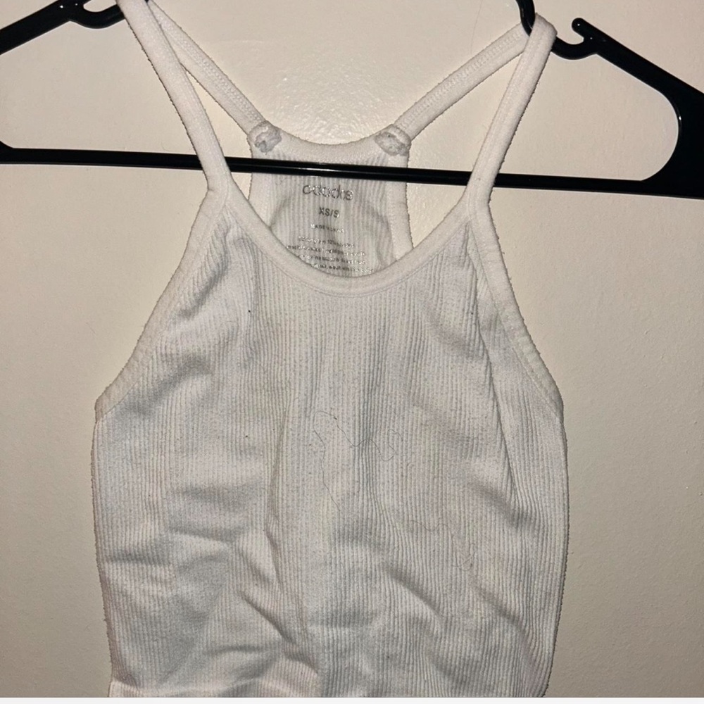 Ododas White Tank, Cropped